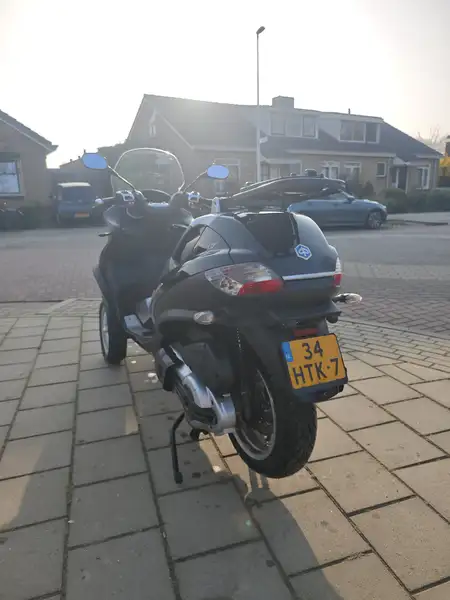 Piaggio MP3 400 - foto 4