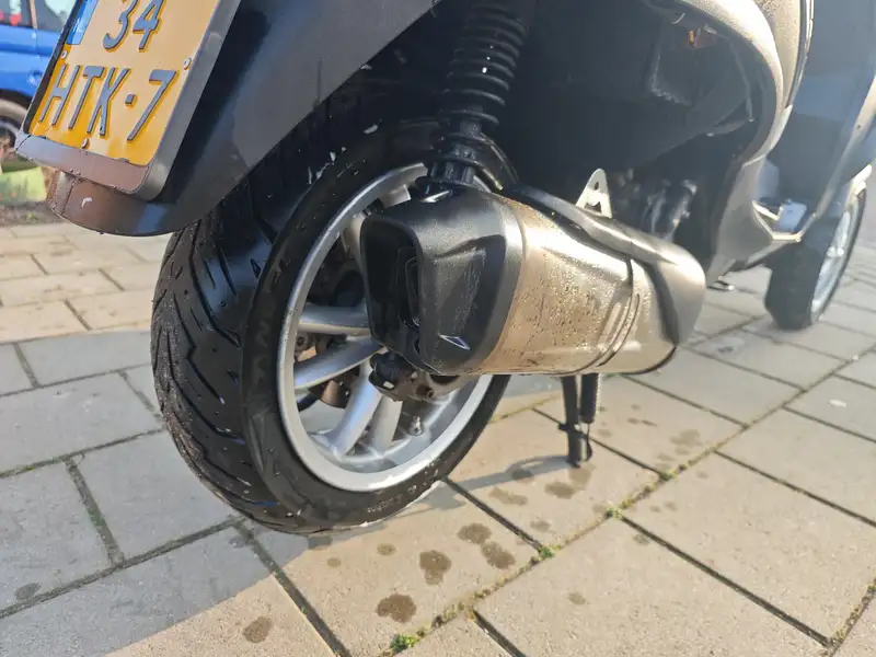 Piaggio MP3 400 - foto 7