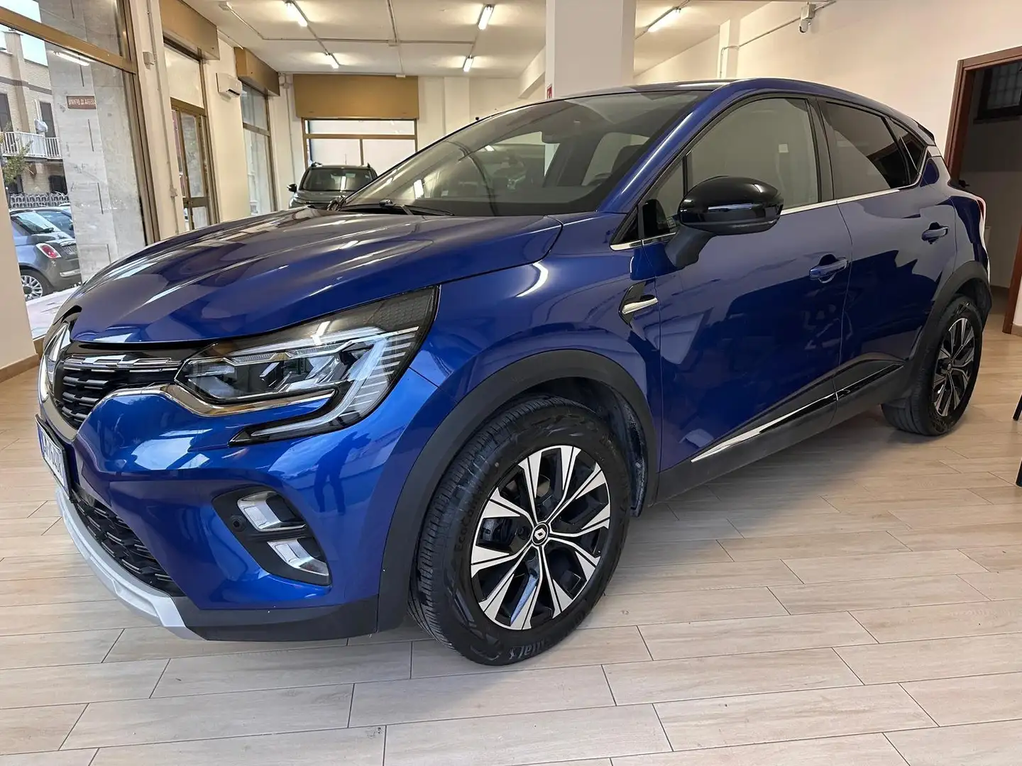 Renault Captur Captur II 2019 1.0 tce Intens Gpl 100cv my21 Blauw - 2