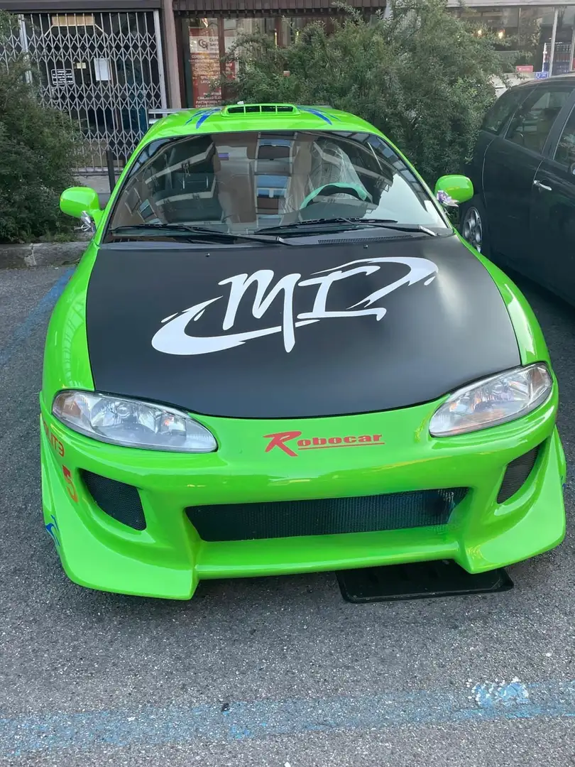 Mitsubishi Eclipse Verde - 2