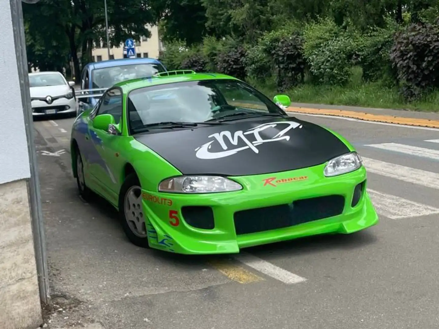 Mitsubishi Eclipse Verde - 1