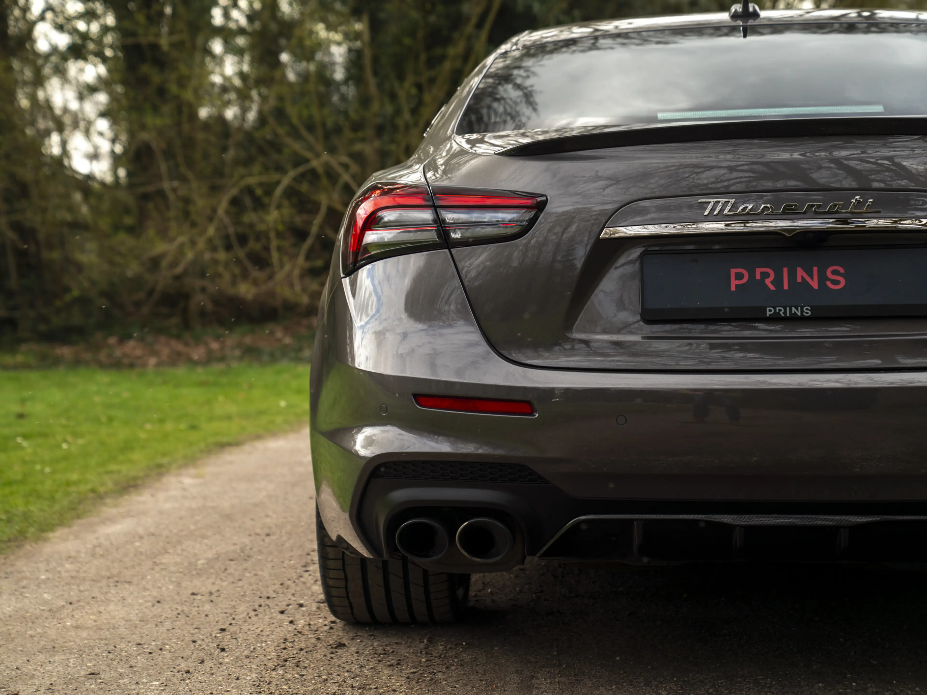 Maserati Ghibli Trofeo 3.8 V8 | Atelier int. | 1e eigenaar | Stoel — photo 29