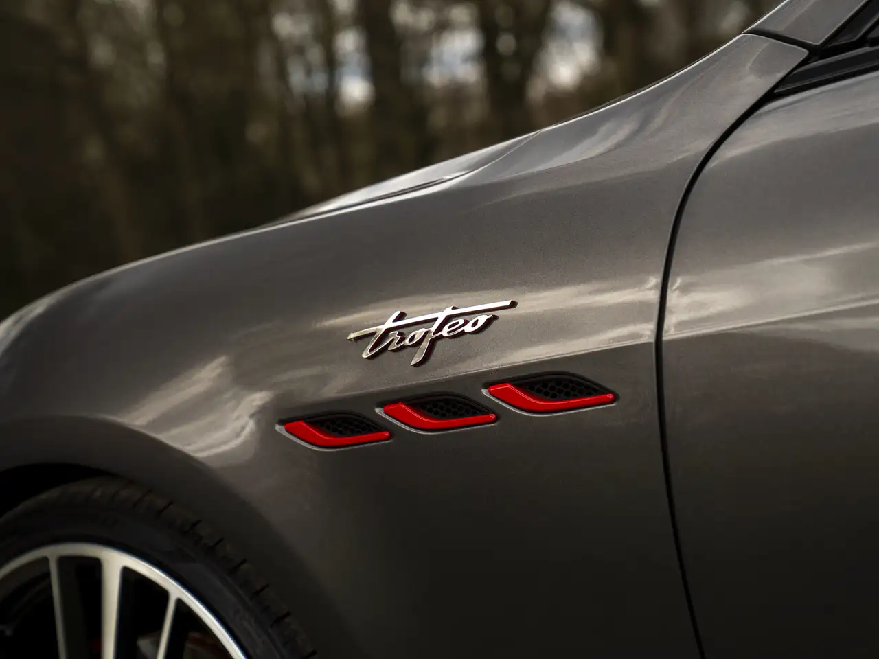 Maserati Ghibli 2024 — фото 15