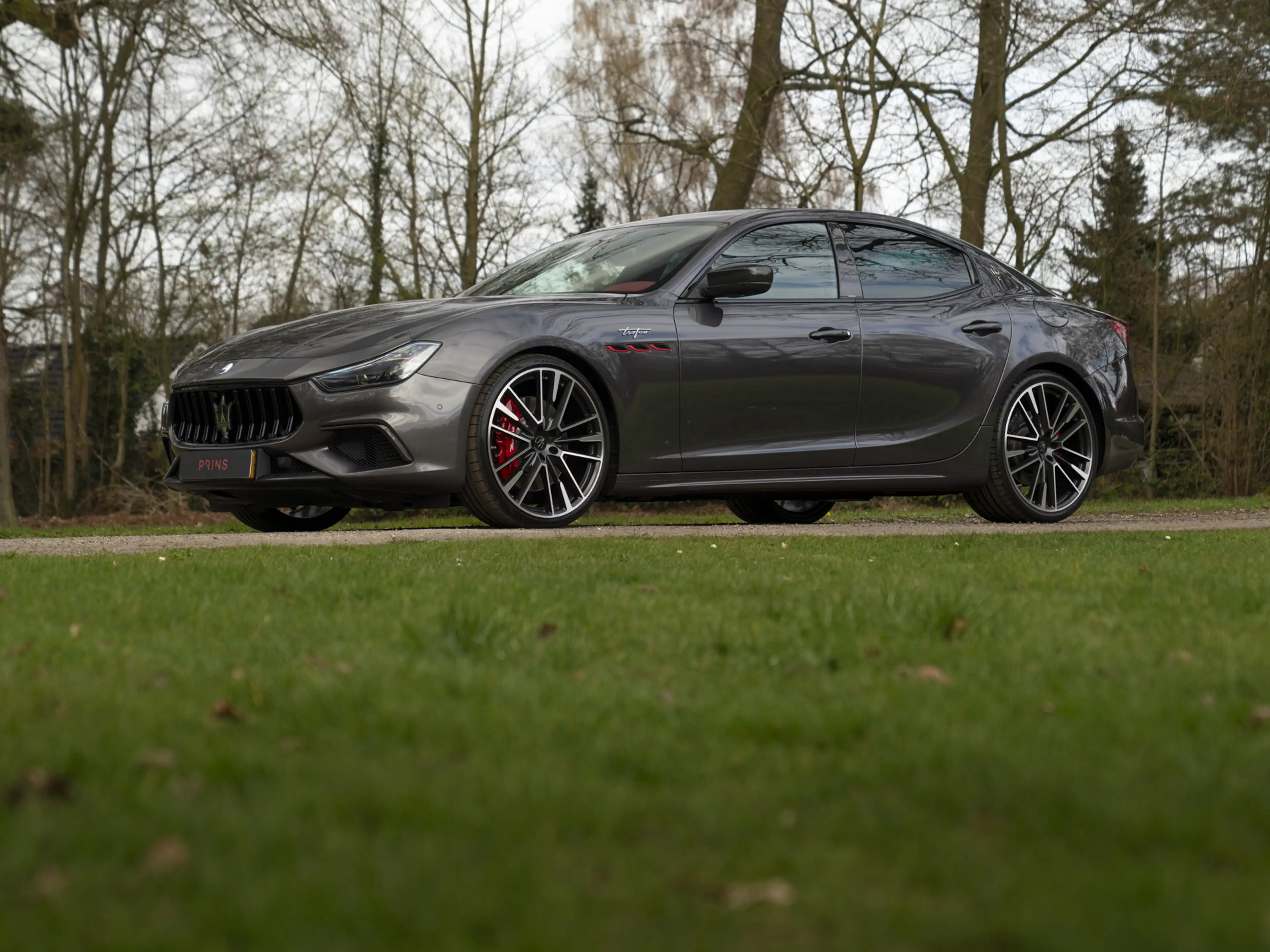 Maserati Ghibli Trofeo 3.8 V8 | Atelier int. | 1e eigenaar | Stoel — photo 24