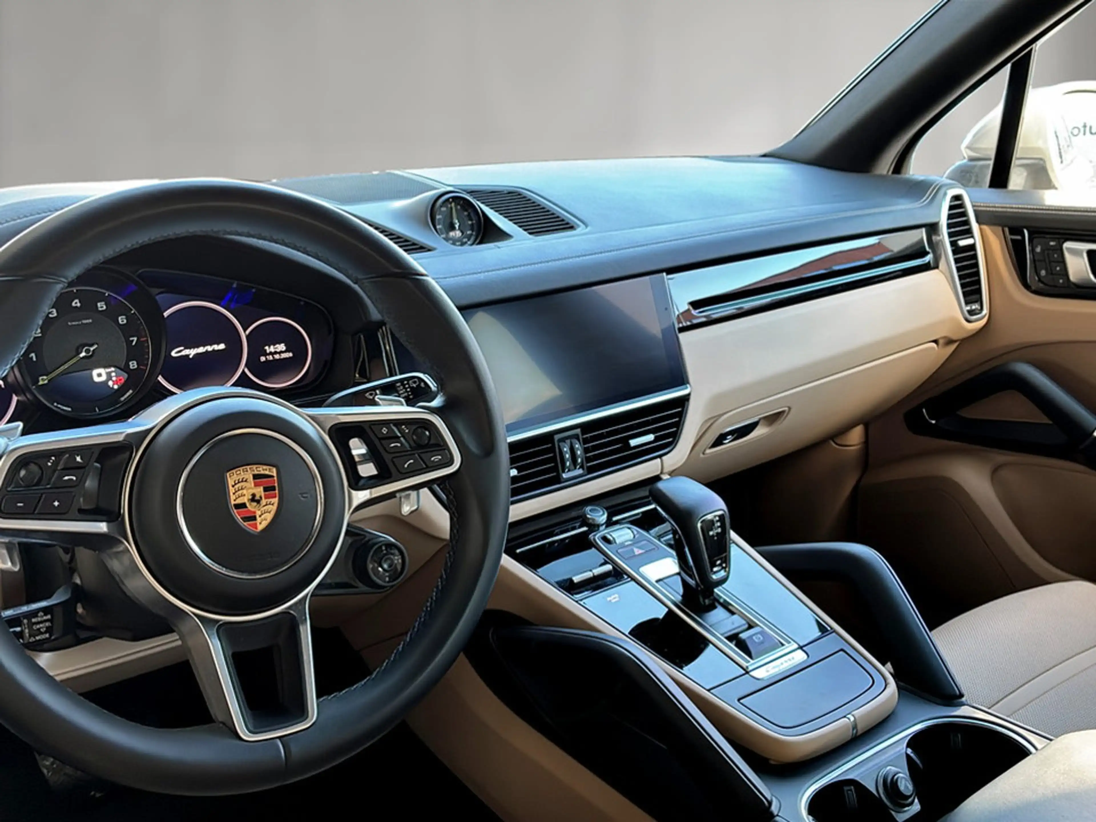 Porsche Cayenne E-Hybrid — photo 6
