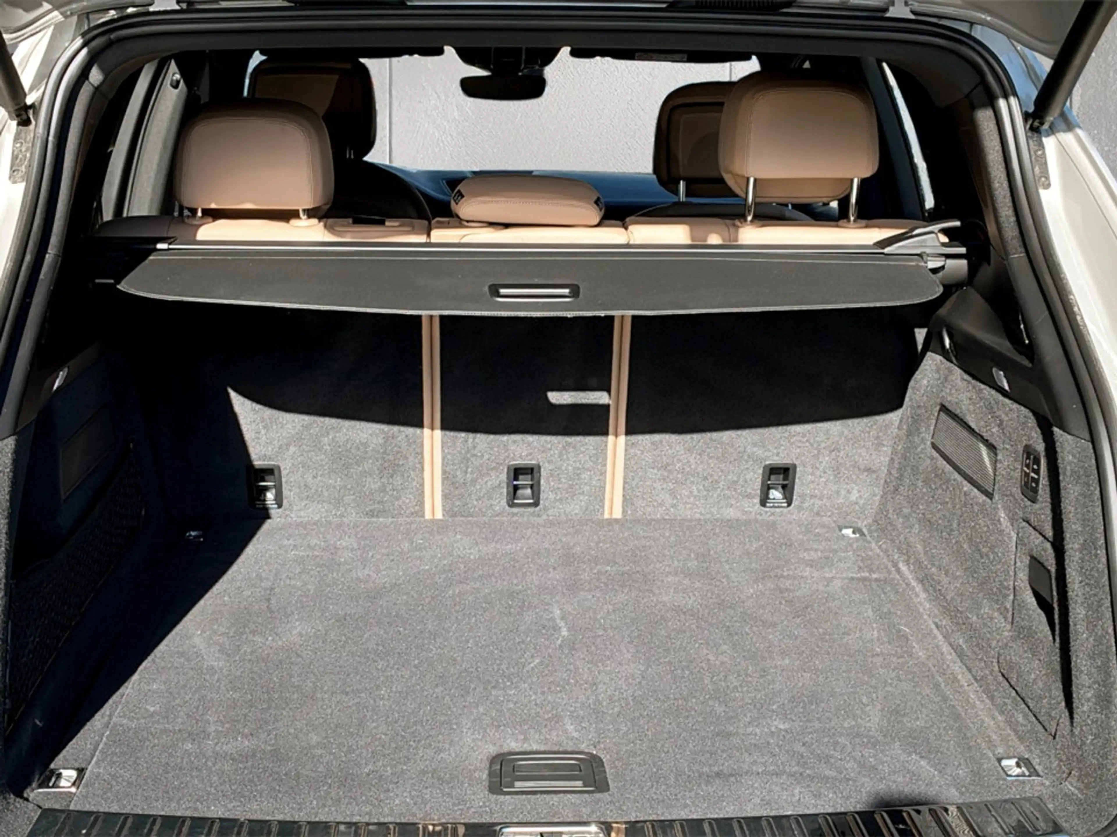 Porsche Cayenne E-Hybrid — photo 12