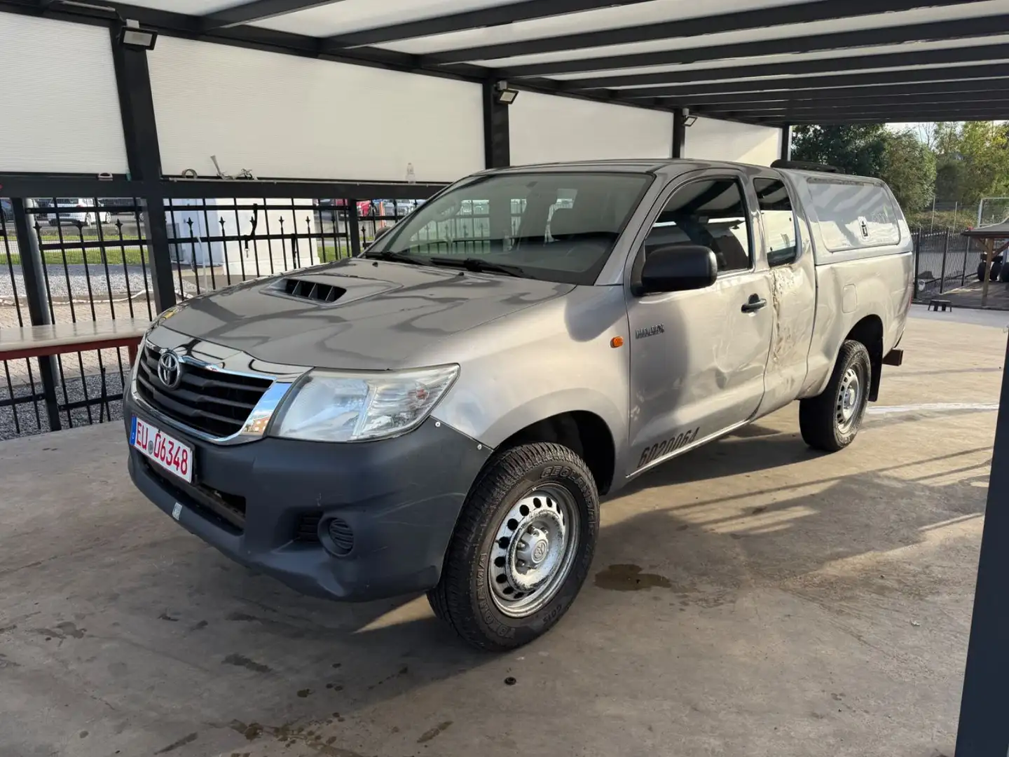 Toyota Hilux Extra Cab 4x4,Klima,Euro5 Silber - 1