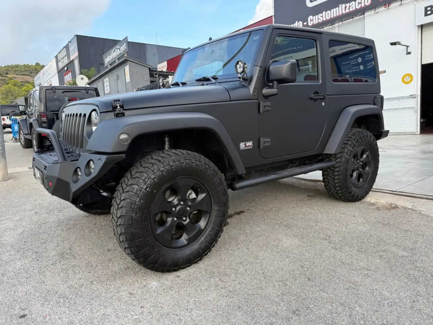 Jeep Wrangler 2.8CRD Sahara Aut. Noir - 2
