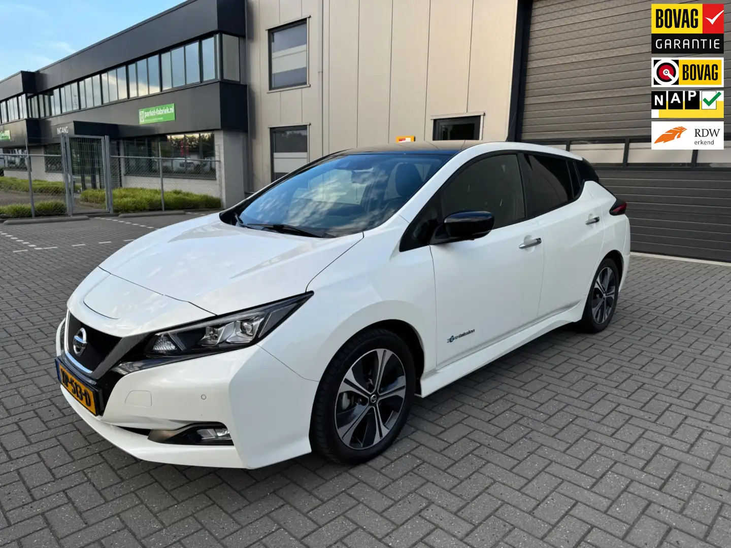 Nissan Leaf Tekna 40 kWh Wit - 1