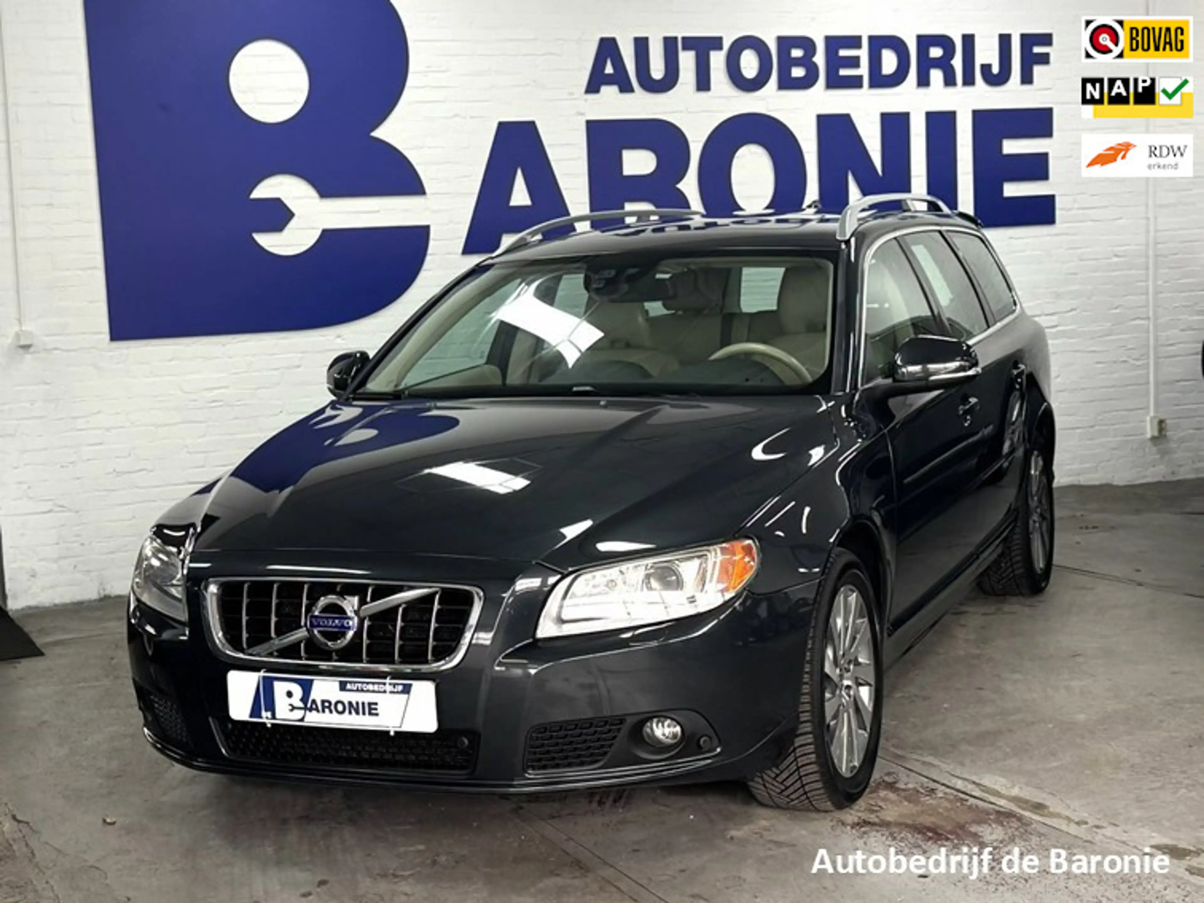 Volvo V70 1.6 T4 Limited Edition