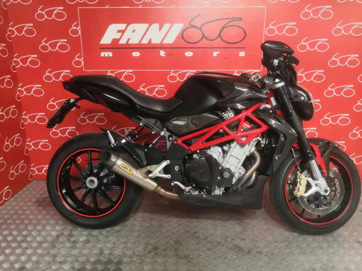 MV Agusta Brutale 1090 R 2014 Noir - 1