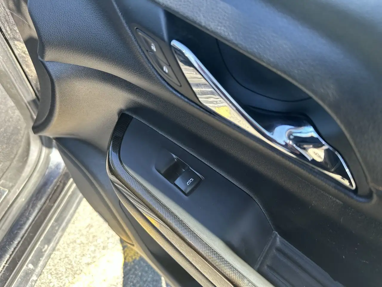 GMC Acadia снимка GMC Acadia