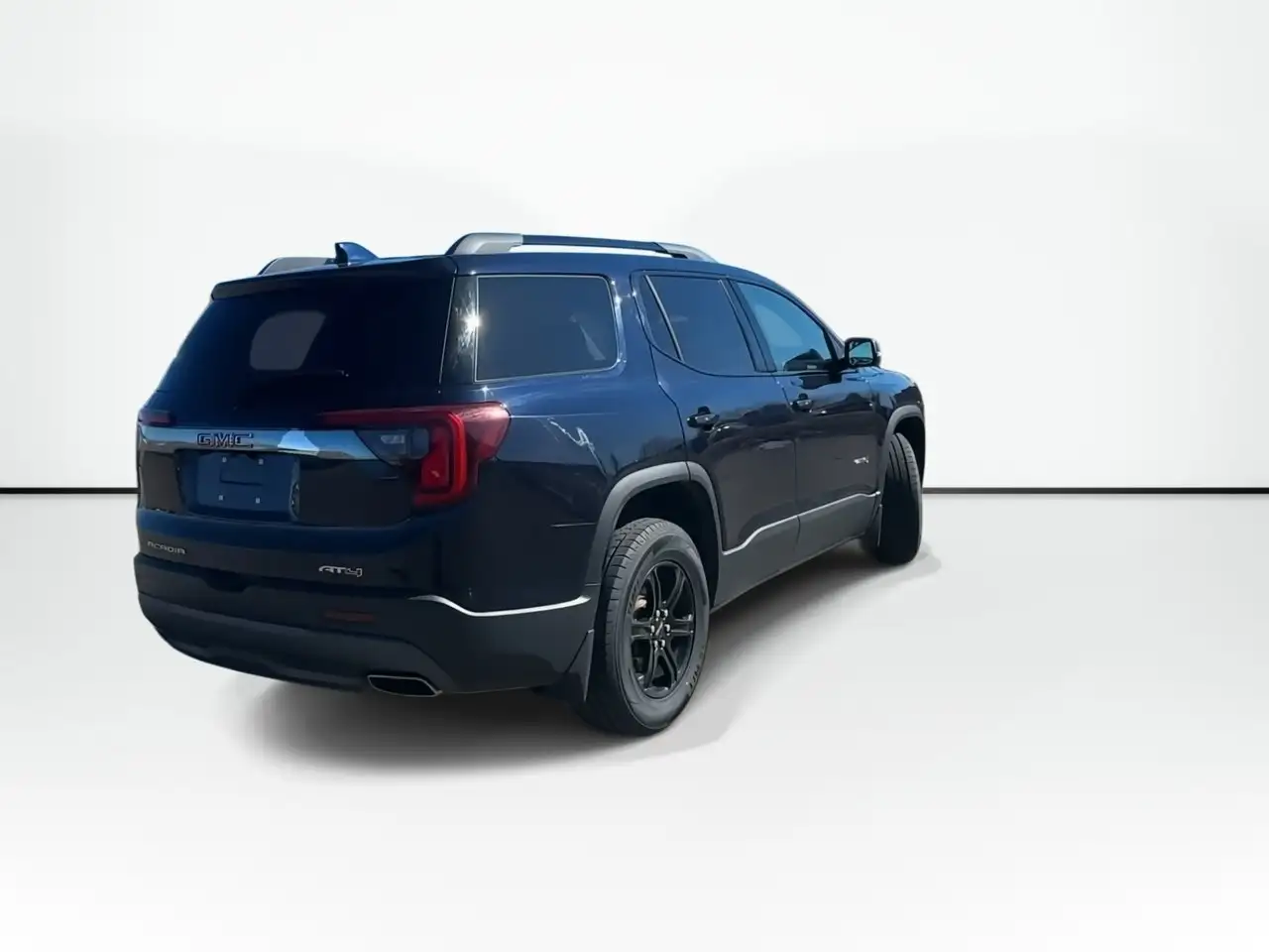 GMC Acadia снимка GMC Acadia