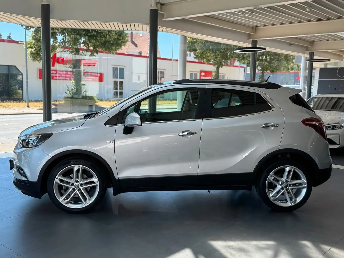 Opel Mokka X LED/Leder/Schiebedach/NAVI/Carplay/SHZ/ Silber - 2
