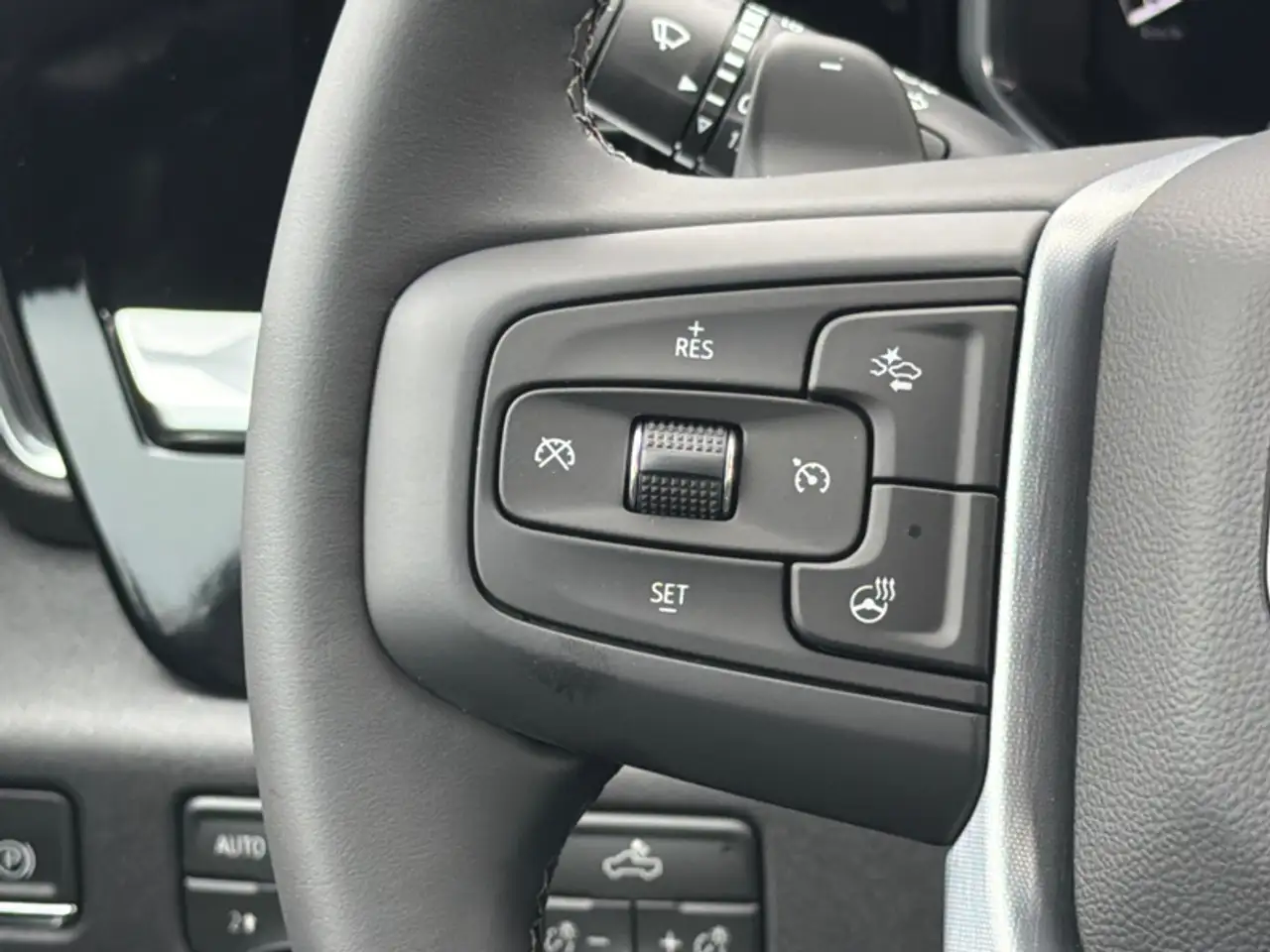 GMC Sierra 1500 photo GMC Sierra 1500