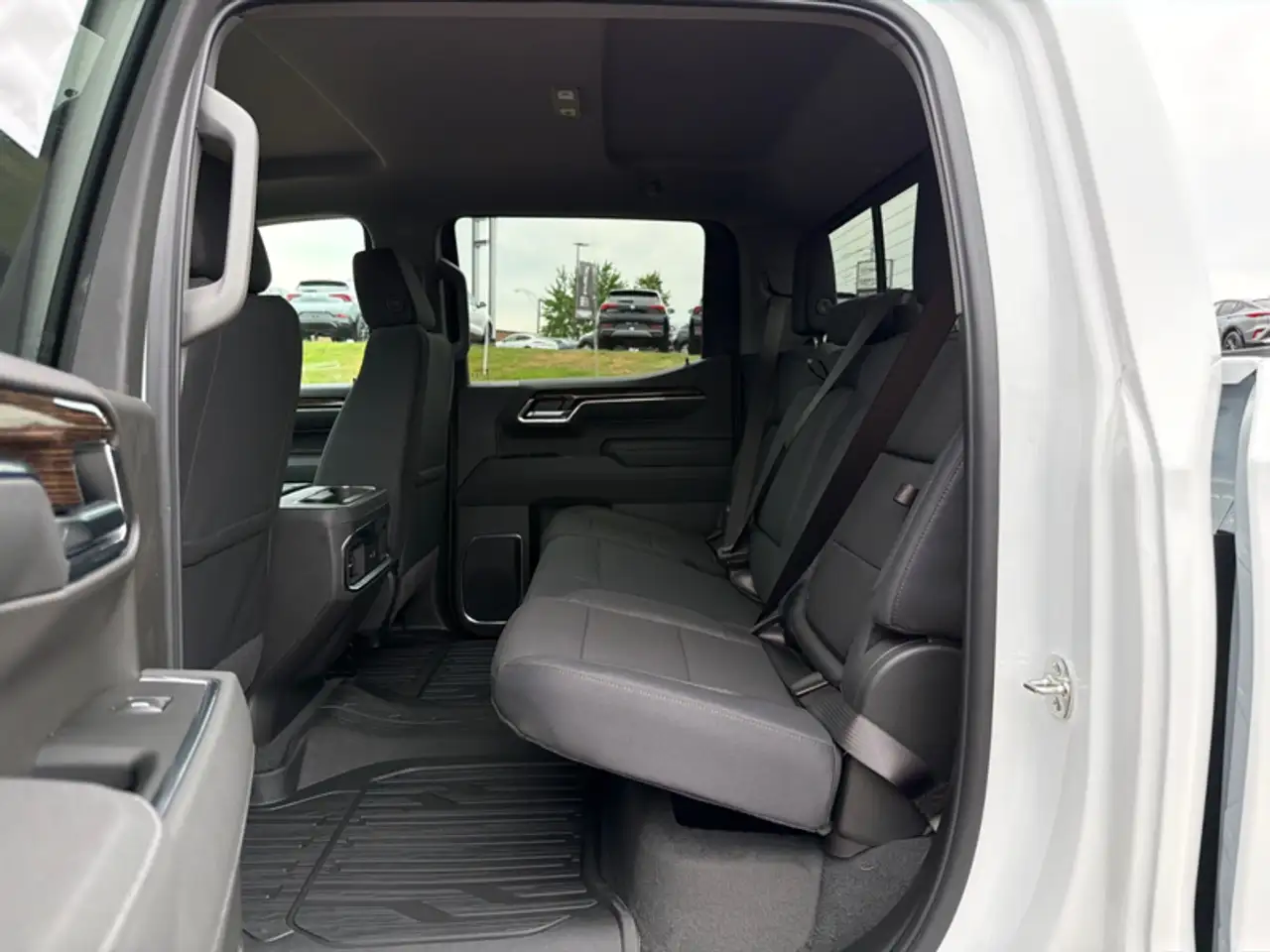 GMC Sierra 1500 photo GMC Sierra 1500