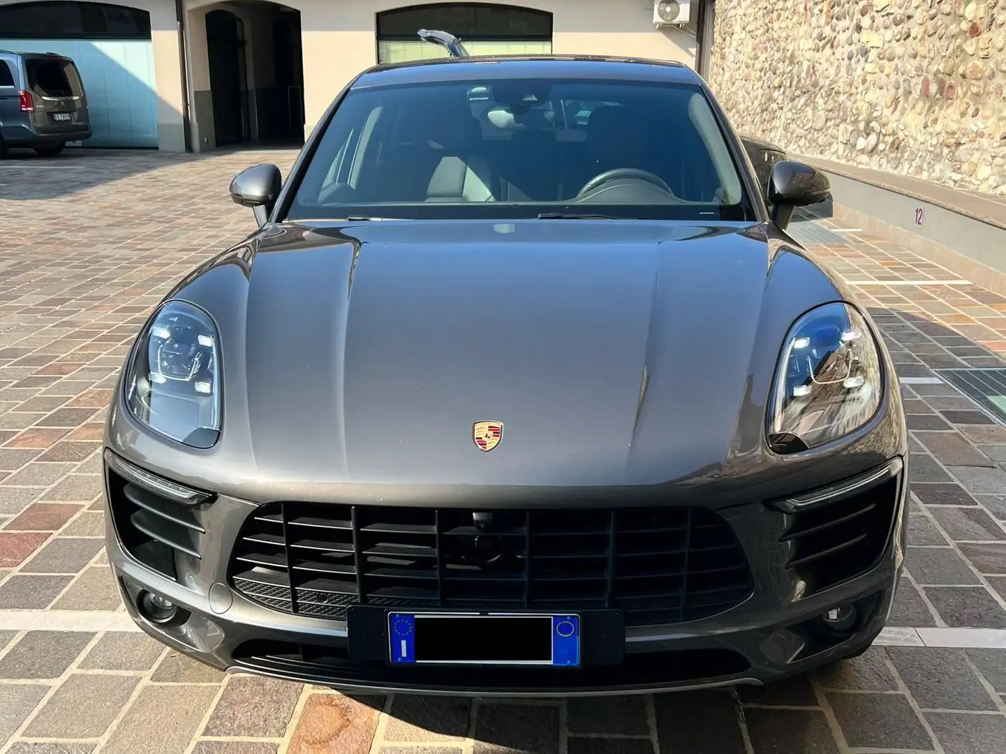 Porsche Macan 2.0 252cv pdk Grijs - 2