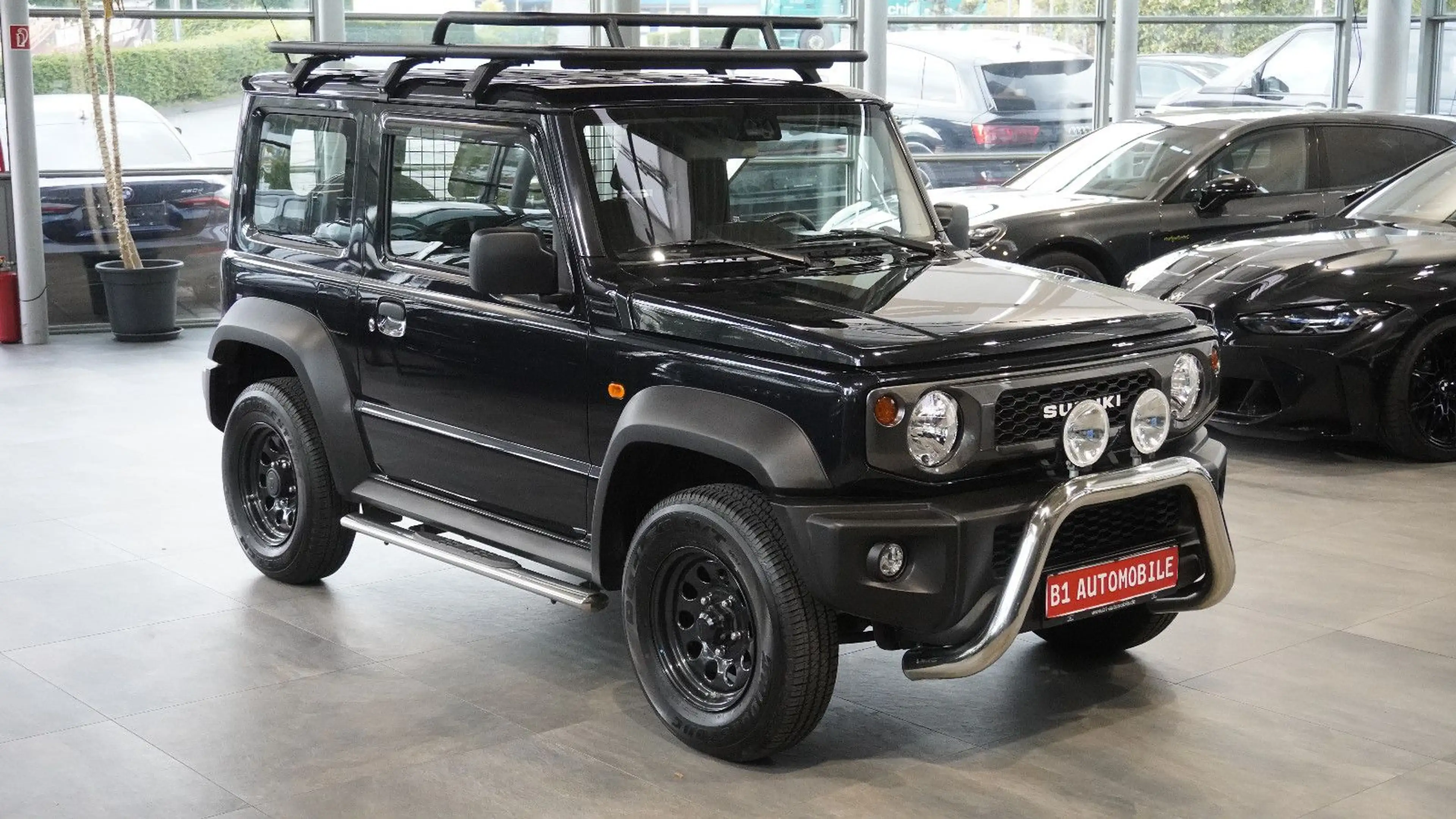 Suzuki Jimny Comfort+ AllGrip NFZ*TEMPOMAT*KLIMA — photo 3