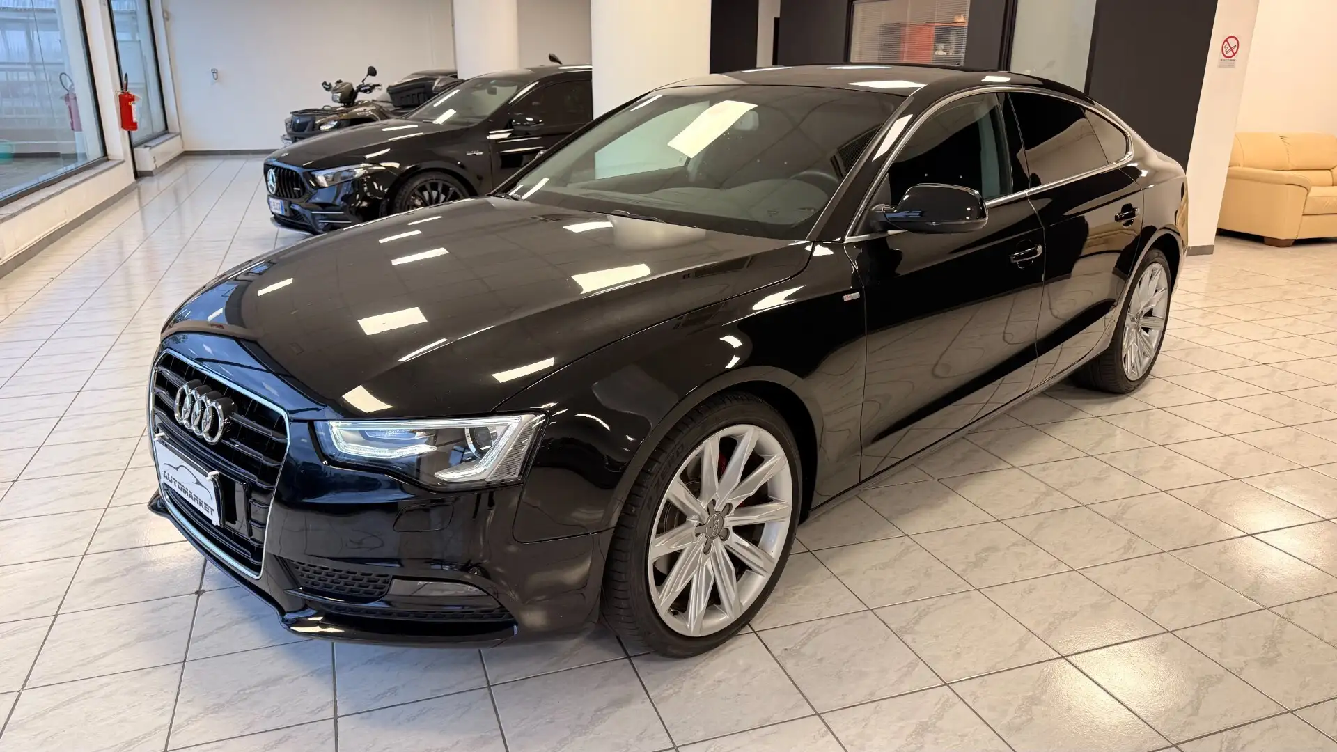 Audi A5 SPB 2.0 TDI 177 CV multitronic Advanced Nero - 1