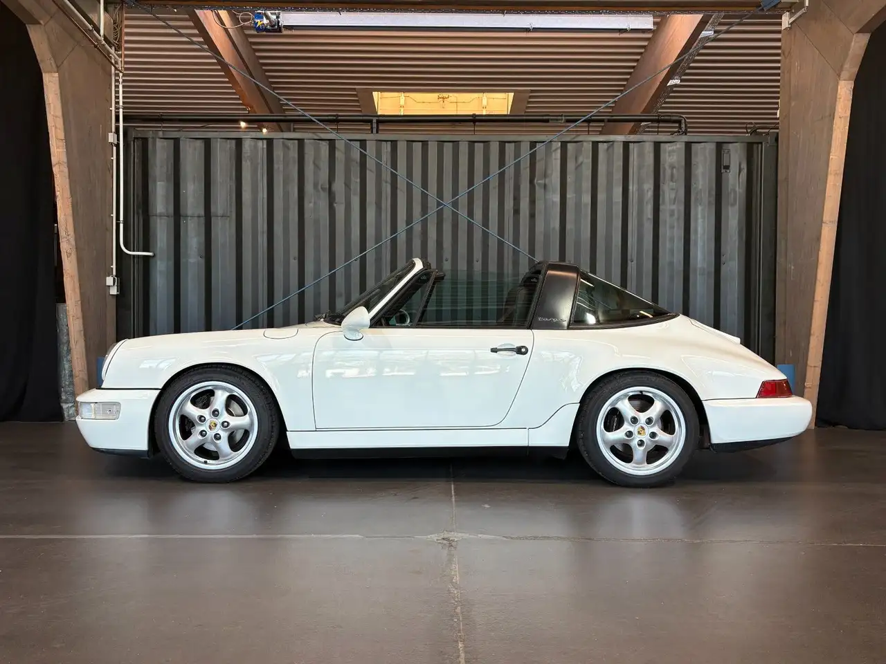 Porsche 911 964 Carrera 2 Targa Schalter (H-Kennzeichen), foto 2