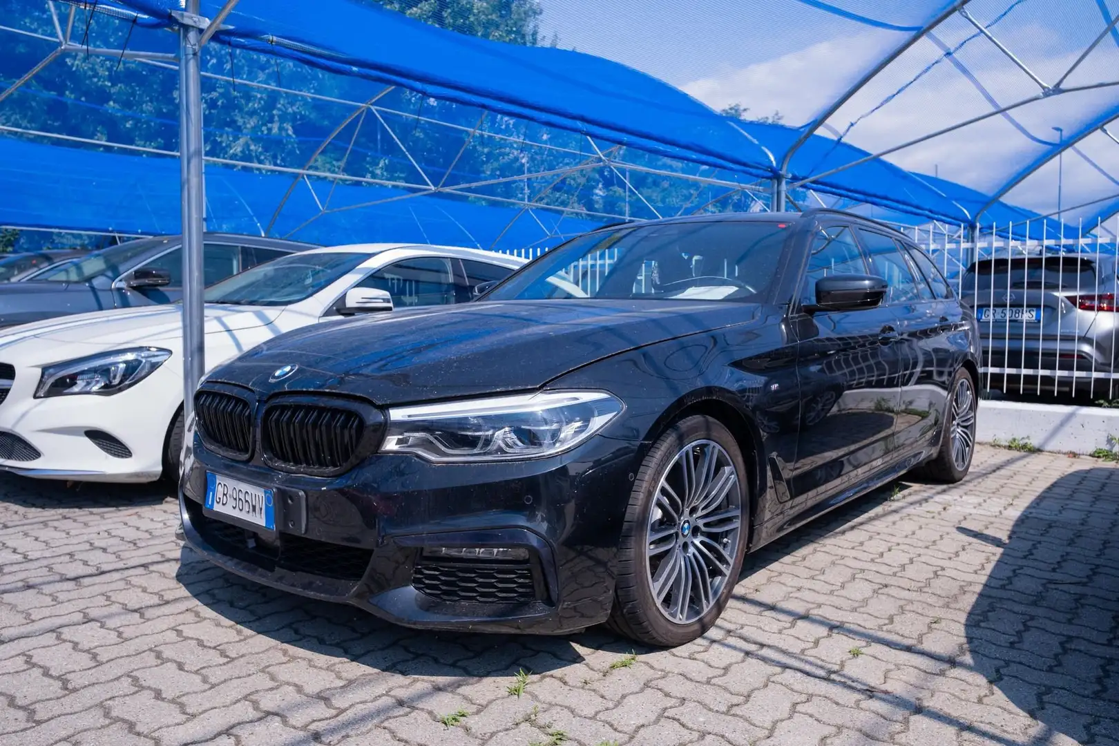 BMW 520 520d Touring mhev Msport auto - 1