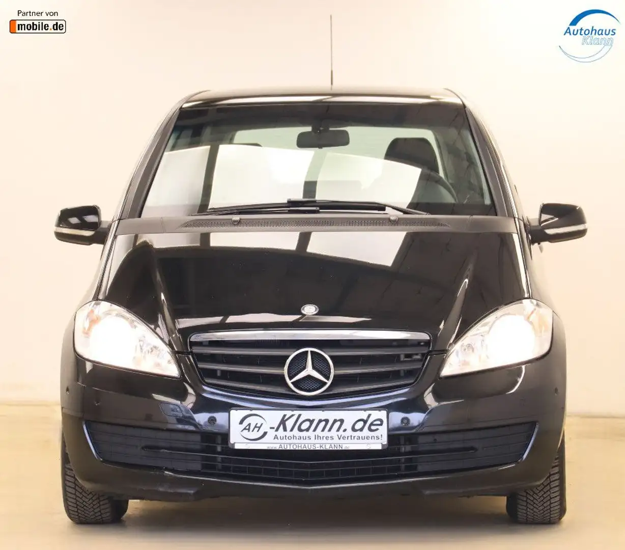 Mercedes-Benz A 160 95PS Classic Klima SHZ PDC TÜVneu 5-Trg Schwarz - 2