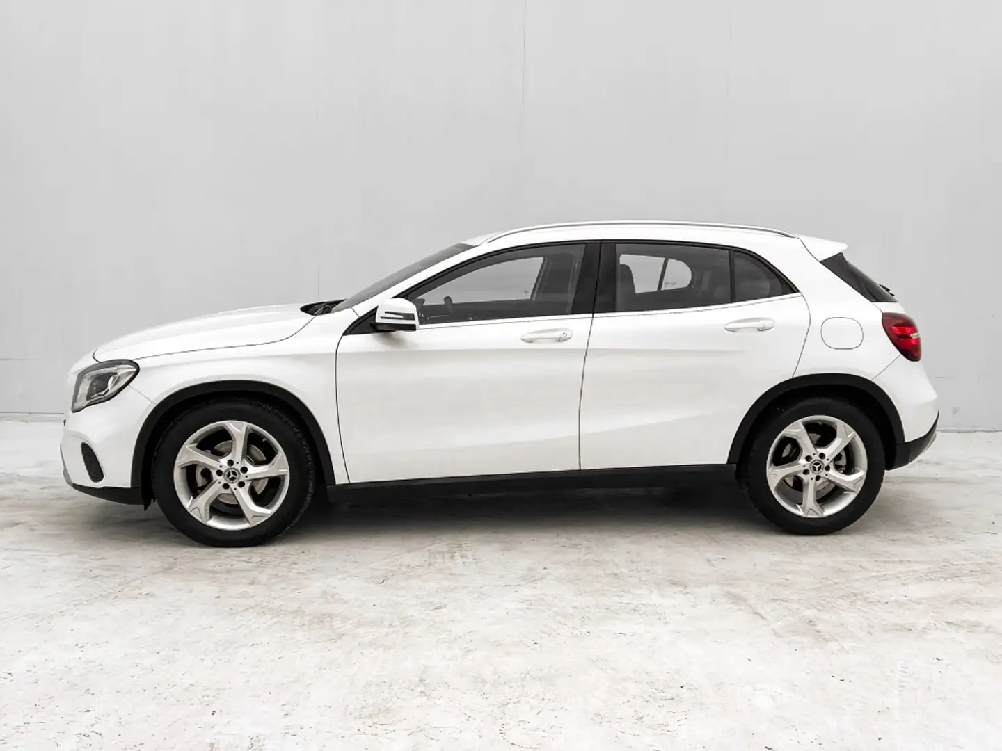 Mercedes-Benz GLA 200 200d 7G-DCT Blanc - 2
