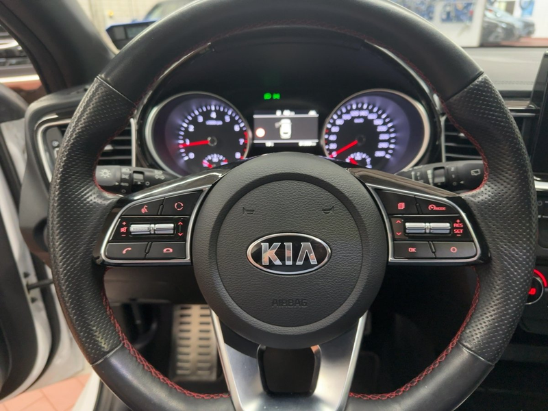 Kia ProCeed / pro_cee'd PROCEED 1.6T GT NAV GD CAM DynLicht LED NAVI TWA — photo 14