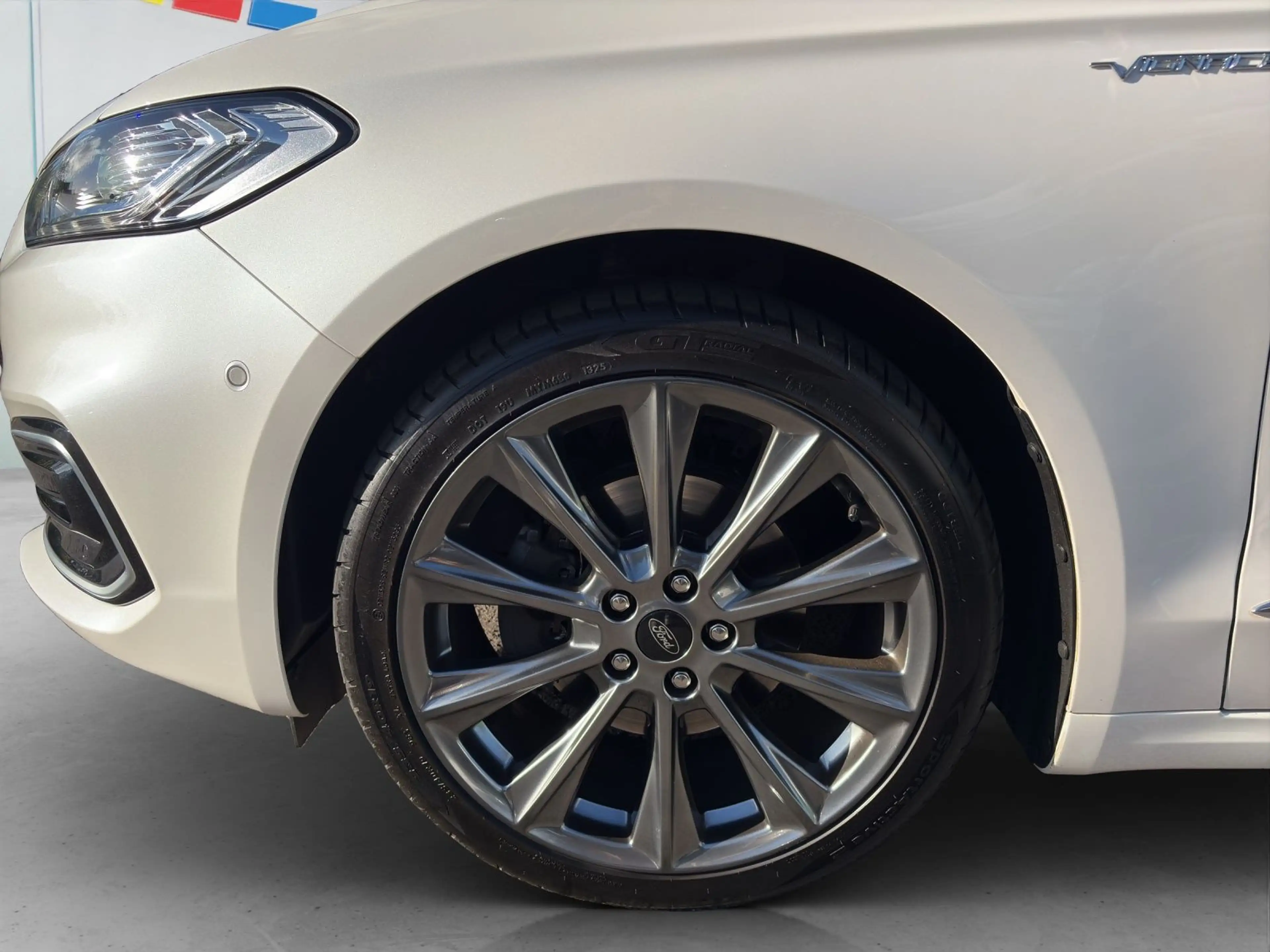 Ford Mondeo Turnier*AHK*Schiebedach*NAVI*SHZ — photo 7