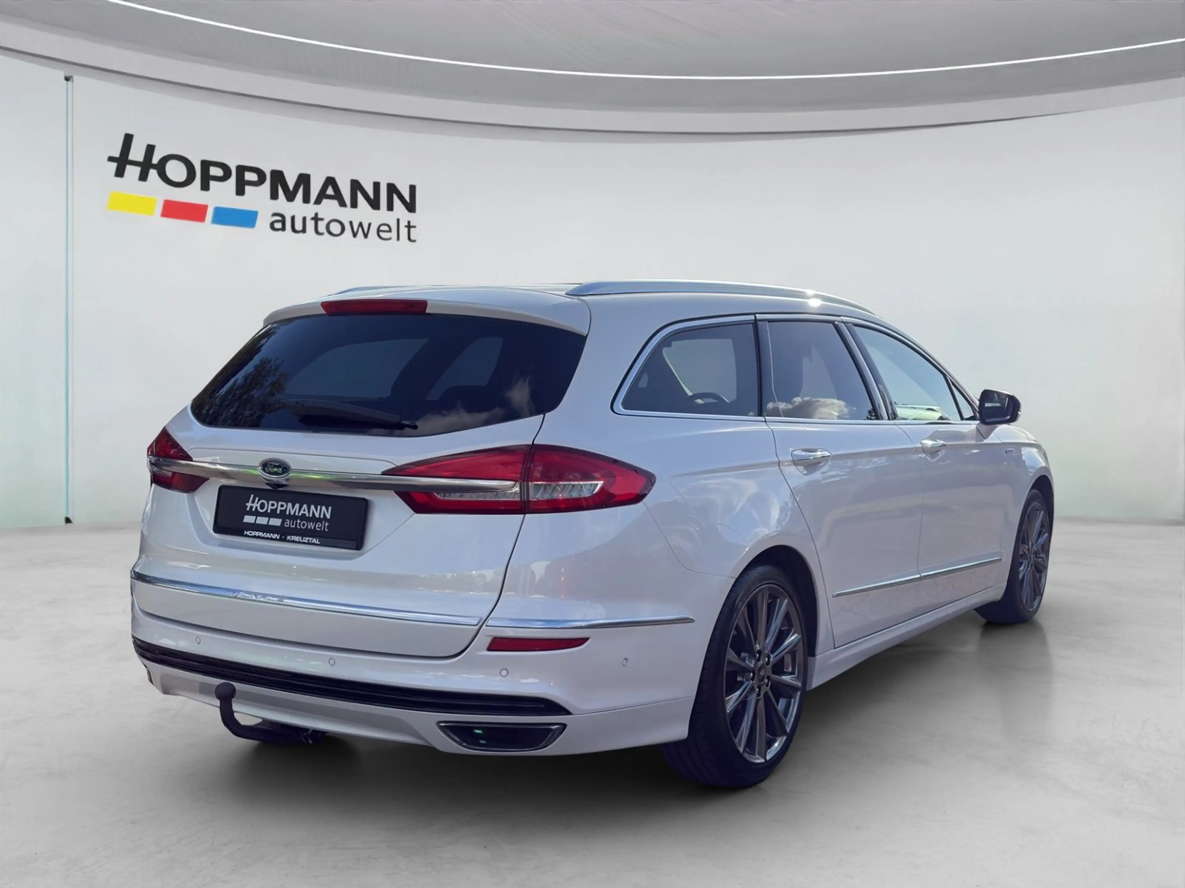 Ford Mondeo Turnier*AHK*Schiebedach*NAVI*SHZ — photo 4