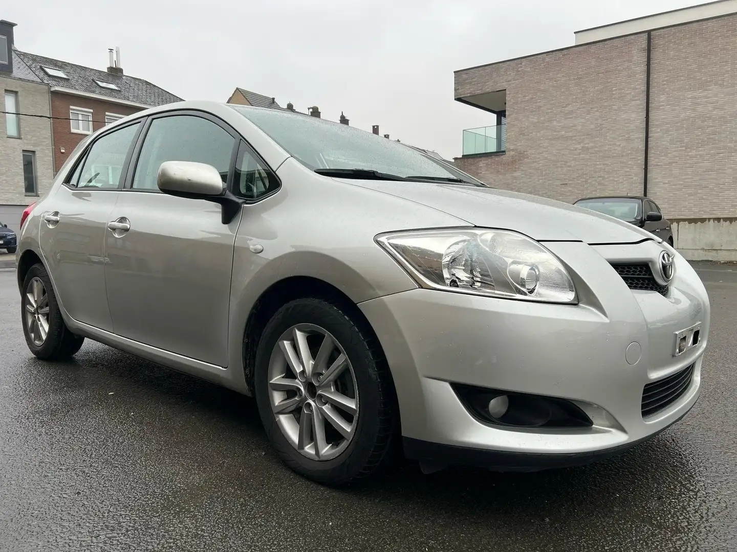 Toyota Auris 1.4 D-4D Bronzo - 2
