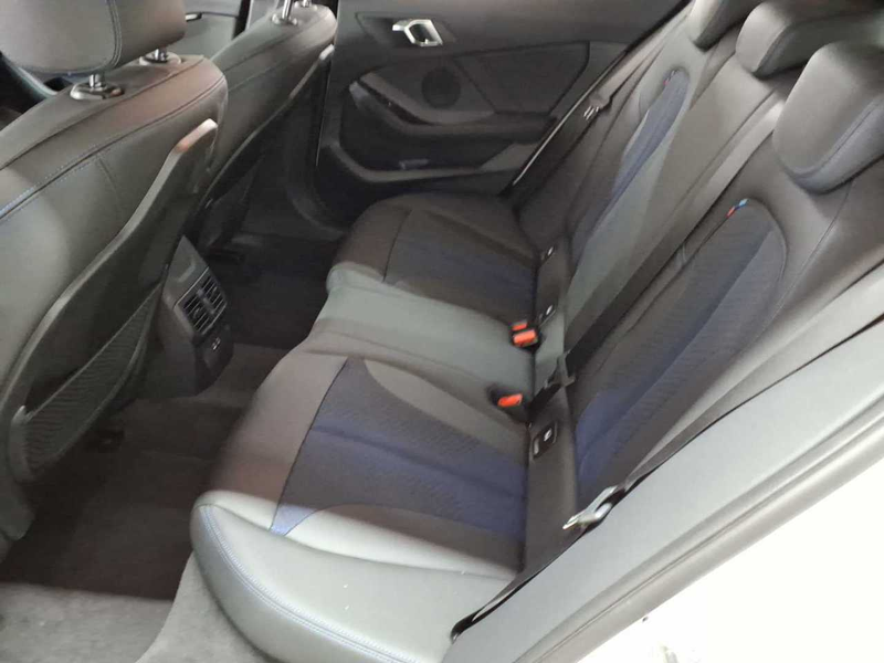 BMW 118 118i Aut. M Sport NAVI LED PDC KAM SHZ — photo 13