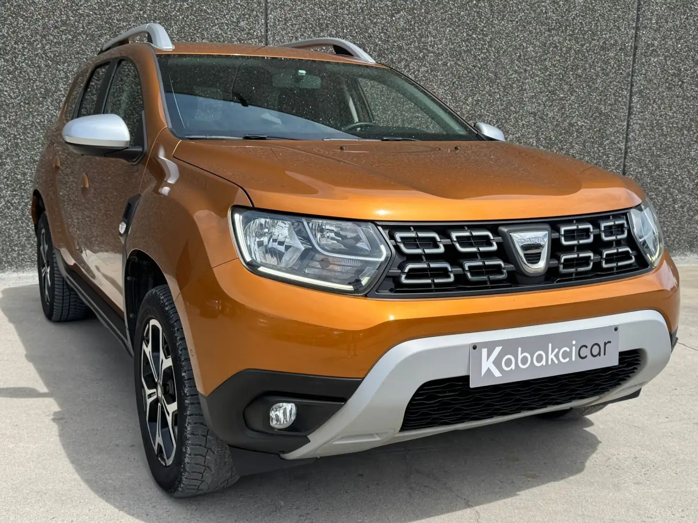 Dacia Duster Duster 1.5 Blue dCi prestige//CARPLAY/GARANTIE 12M Oranje - 1