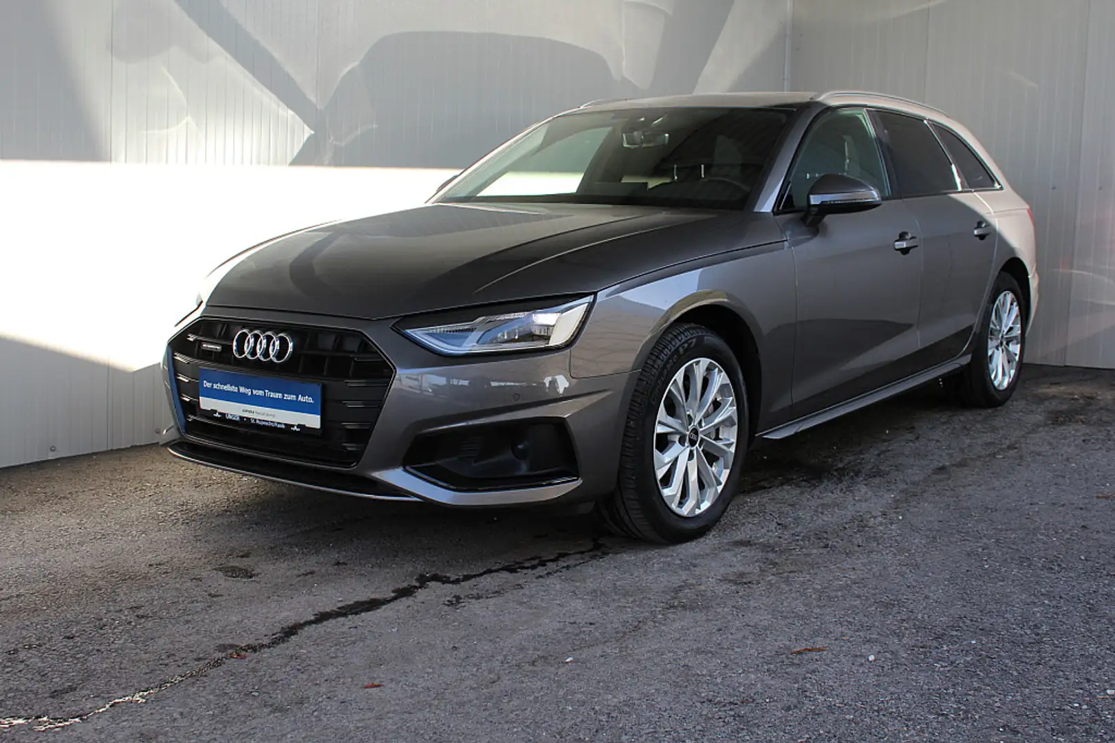 Audi A4 Avant 40 TDI quattro advanced S-tronic LED 17''... Gris - 1