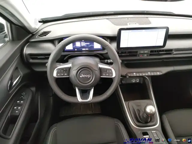 Jeep Avenger view 14