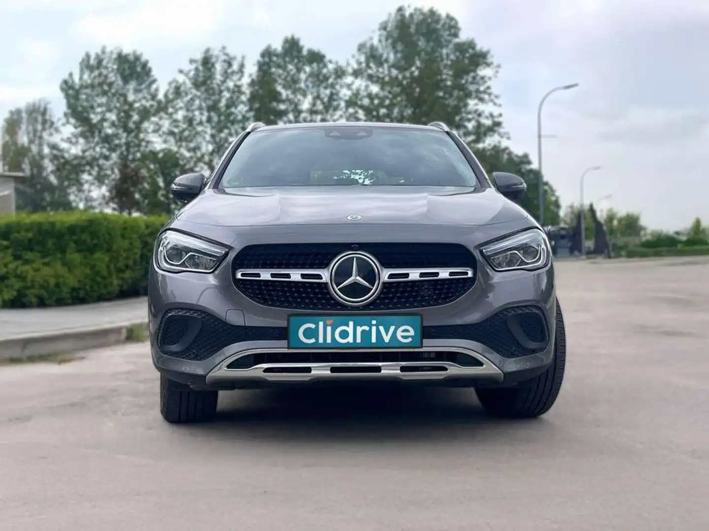Mercedes-Benz GLA 200 D Gris - 2