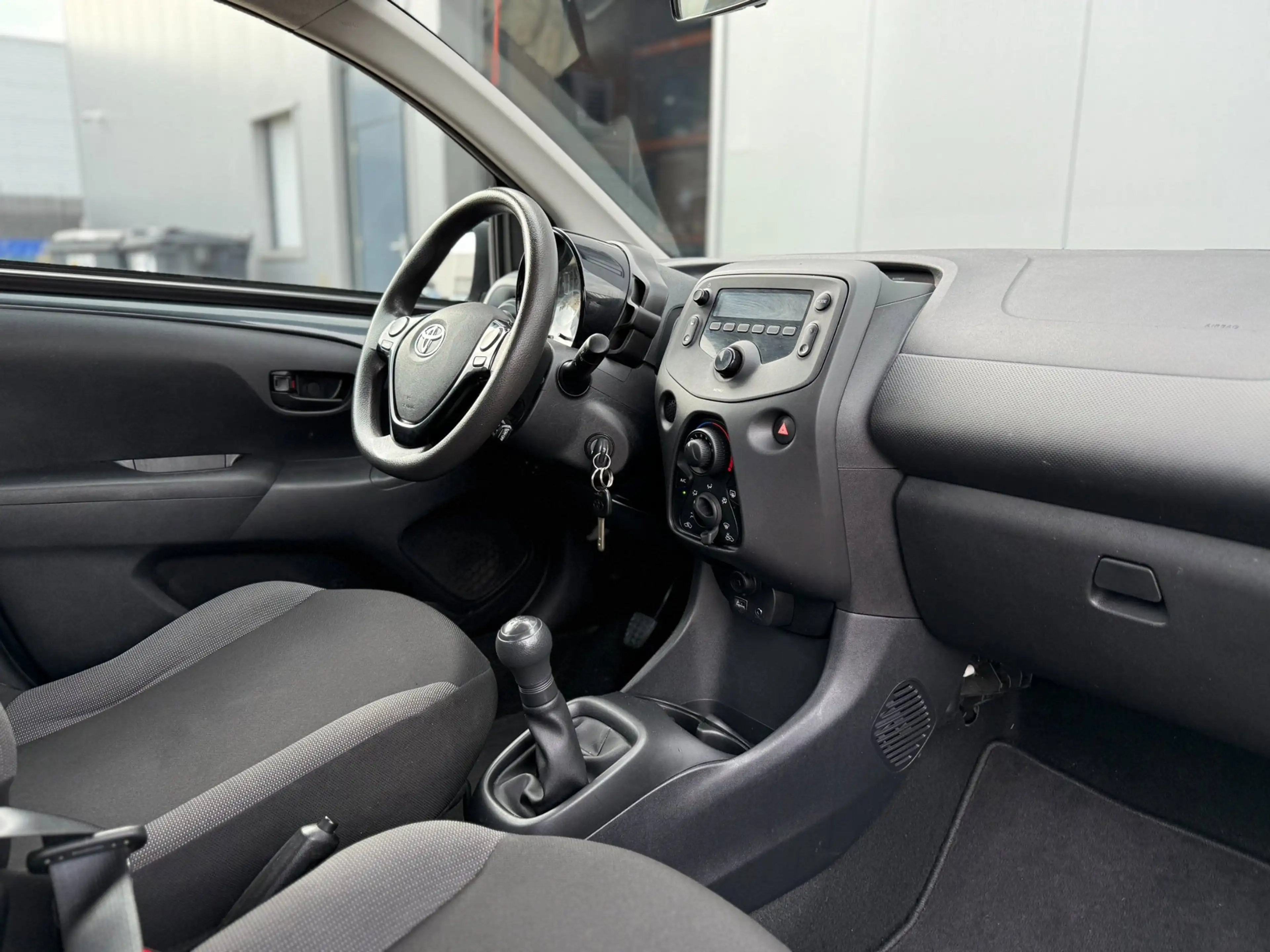 Toyota Aygo 1.0 VVT-i x-fun | Airco | Bluetooth | Radio | Elek — photo 6