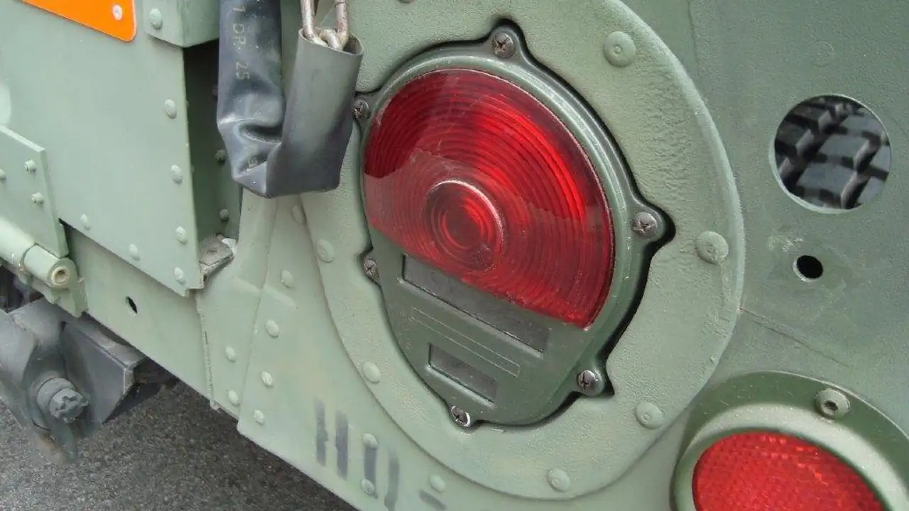 HUMMER H1 M 998 fast neu aufgebaut, viele Neuteile, foto 8