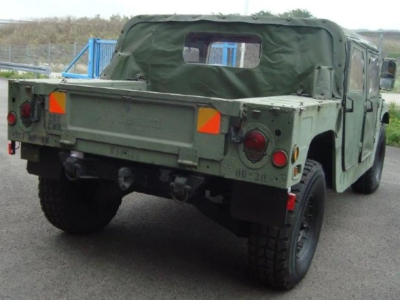 HUMMER H1 M 998 fast neu aufgebaut, viele Neuteile, foto 6