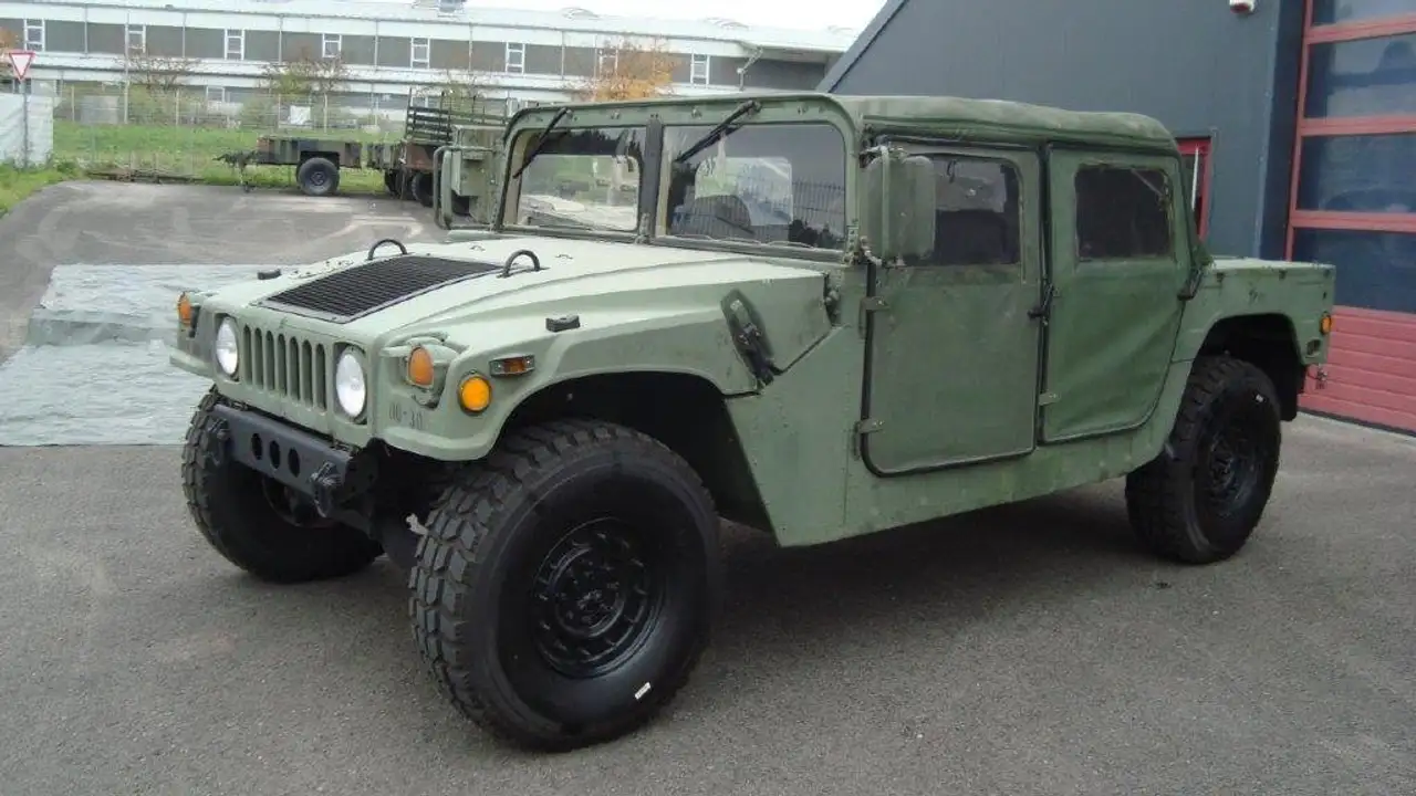 HUMMER H1 M 998 fast neu aufgebaut, viele Neuteile, foto 3