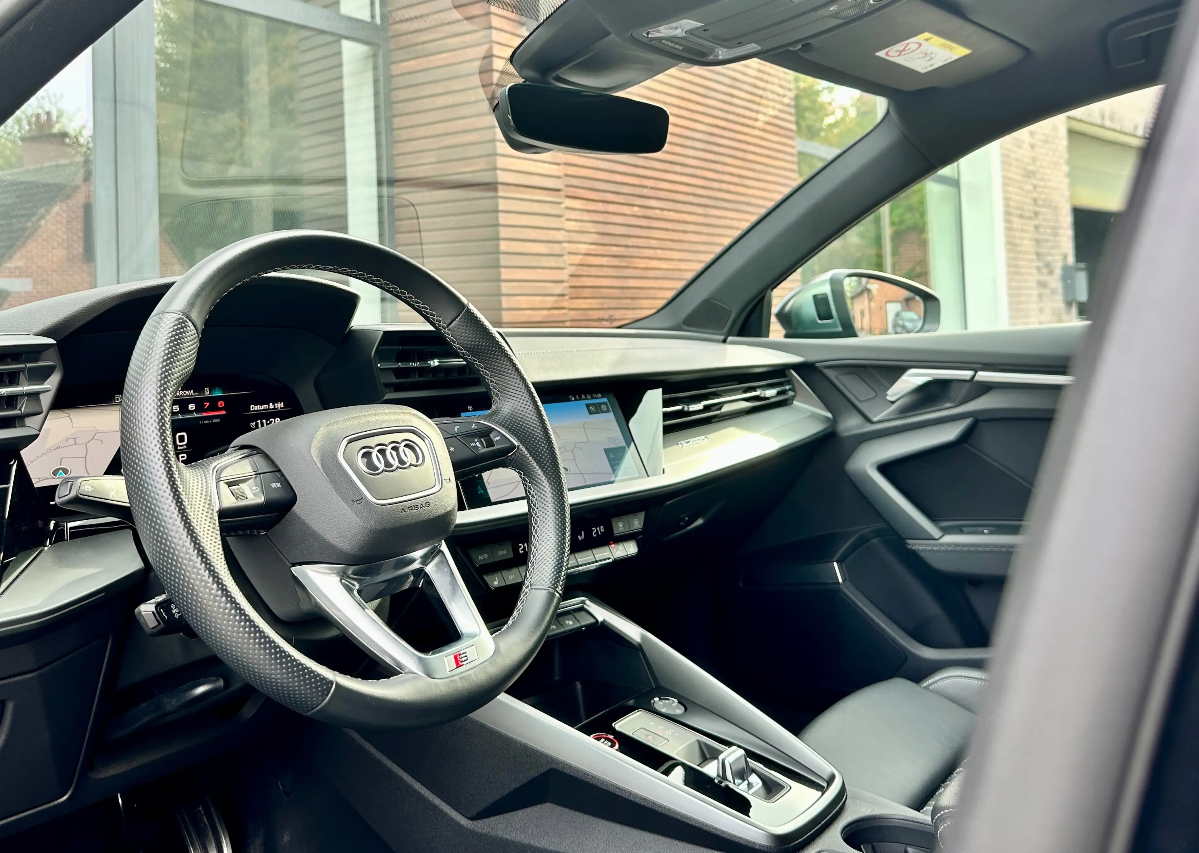 Audi S3 S3 Sportback 2.0TFSI Quattro B&O/RS-SEATS/LED/ACC/CARPLAY/AMBILIGHT/KEYLESS — photo 11