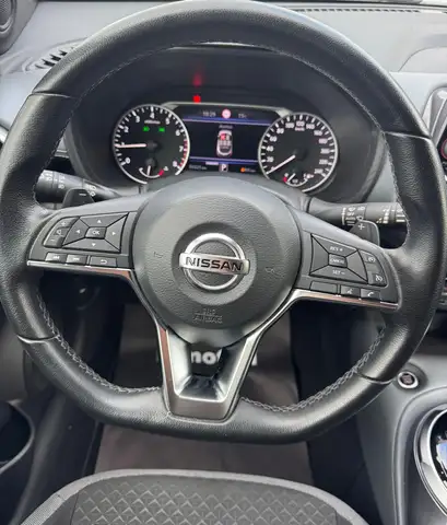 Nissan Juke view 5