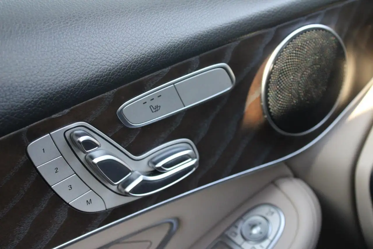 Mercedes-Benz GLC fotografie Mercedes-Benz GLC