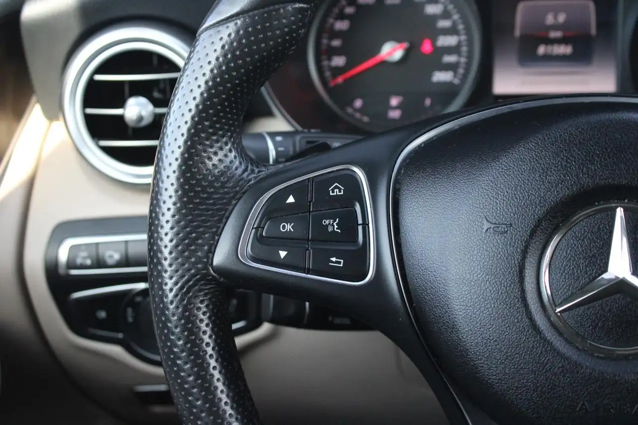 Mercedes-Benz GLC fotografie Mercedes-Benz GLC