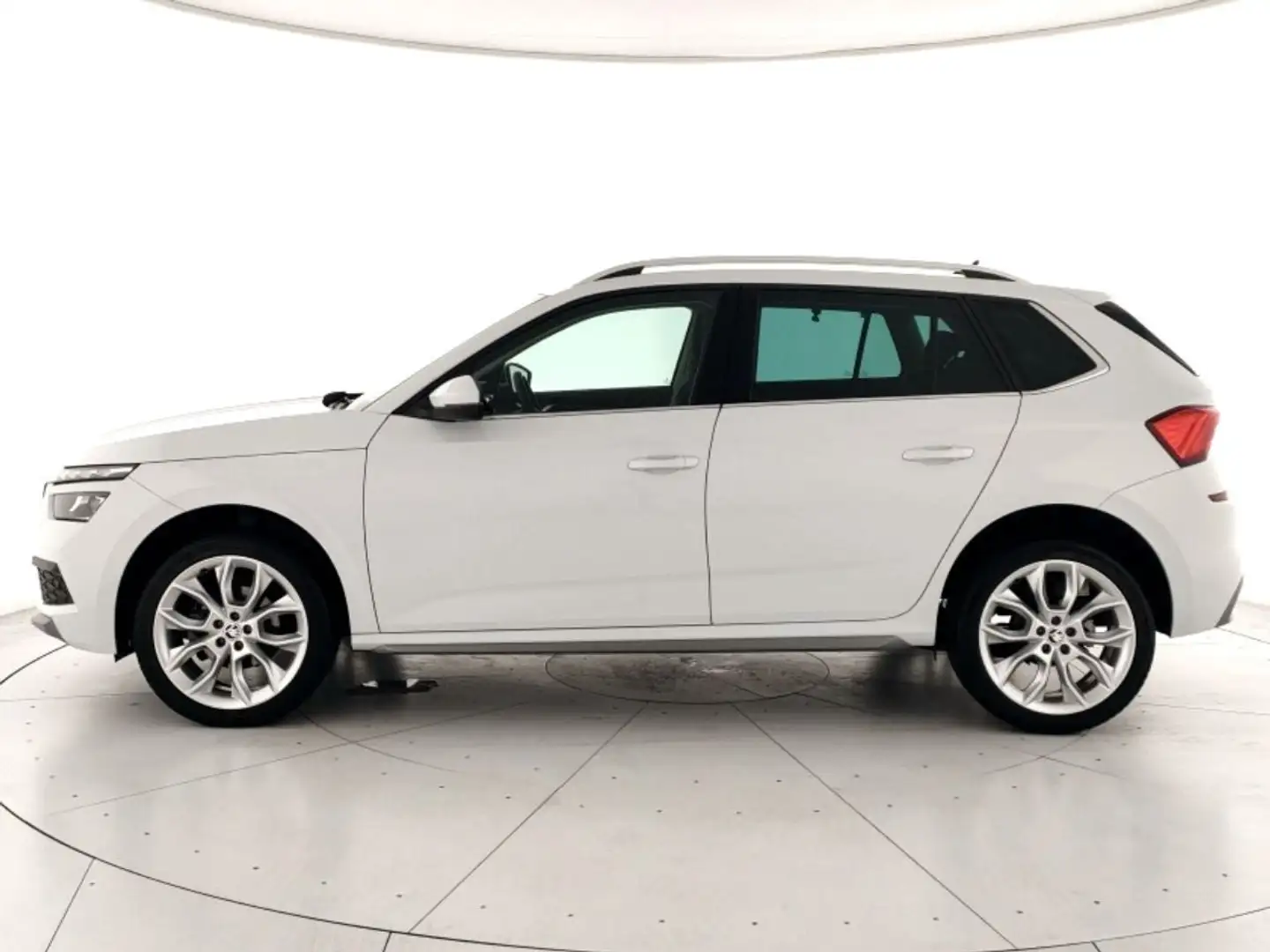 Skoda Kamiq 1.6 tdi Ambition 115cv dsg Bianco - 2