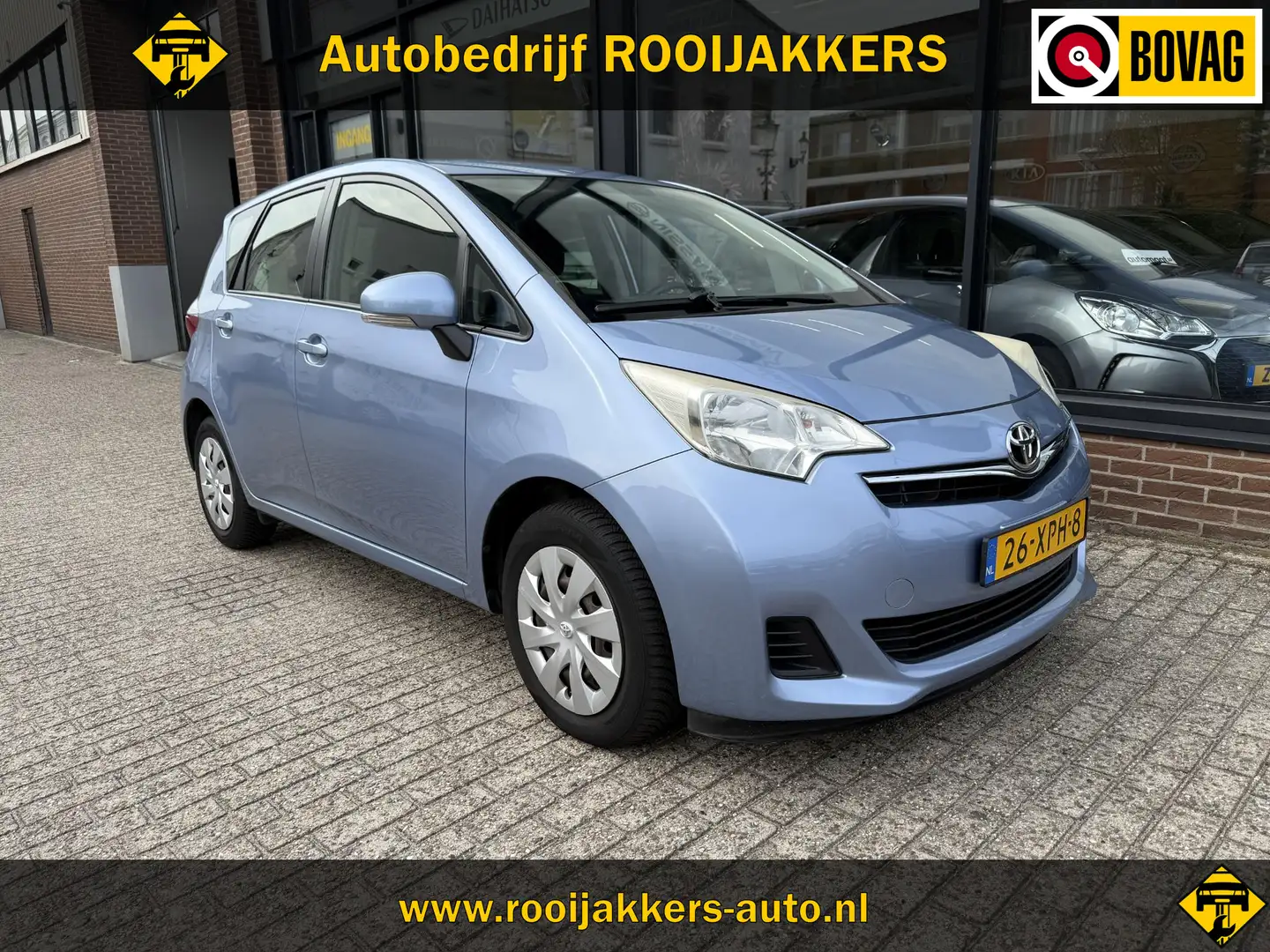 Toyota Verso-S 1.3 VVT-i Comfort Blau - 1