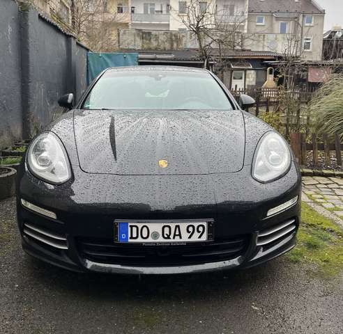 Porsche Panamera 4S PDK