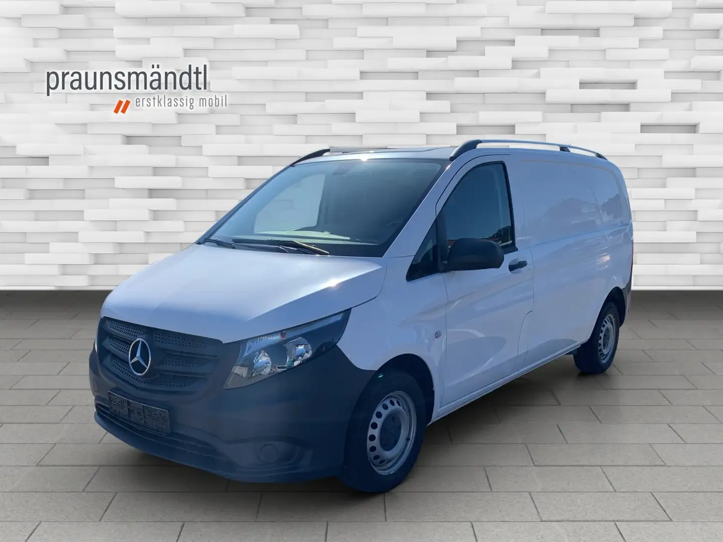 Mercedes-Benz Vito 114 CDI Kasten kompakt Klima AHK Trennwand Weiß - 1
