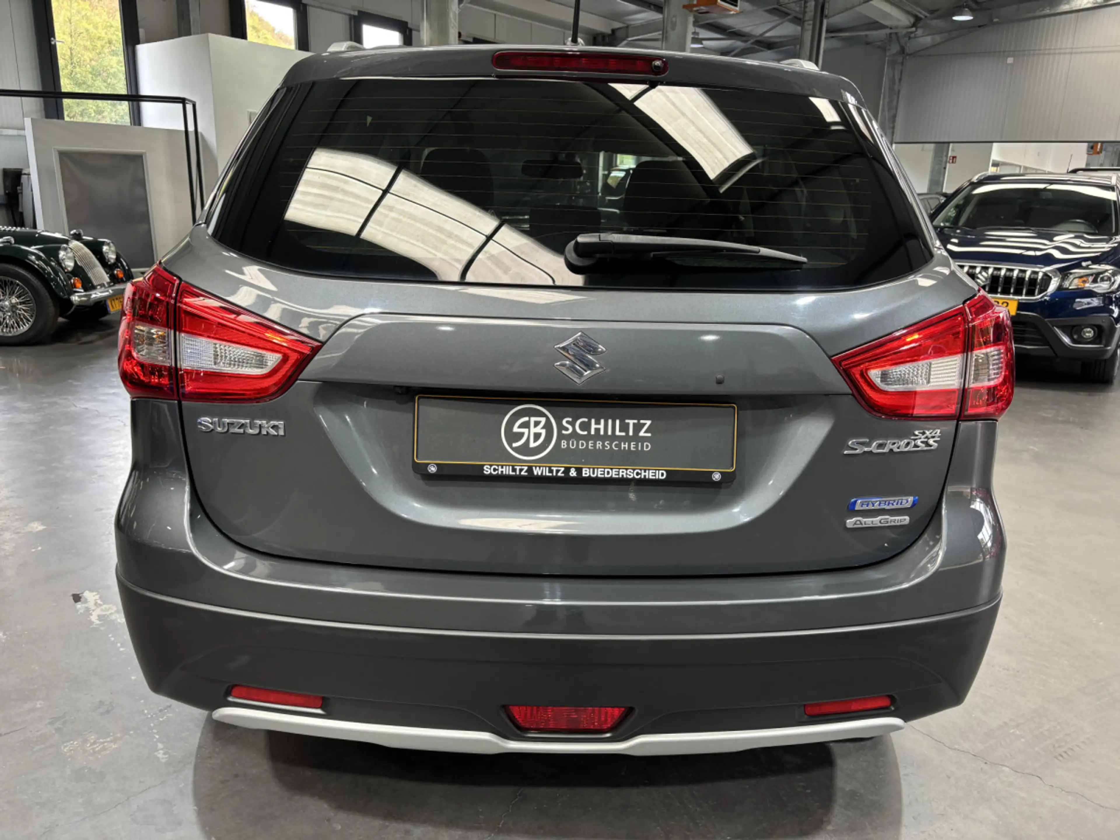 Suzuki SX4 S-Cross 1.4 GL+ AllGrip Hybrid — photo 4