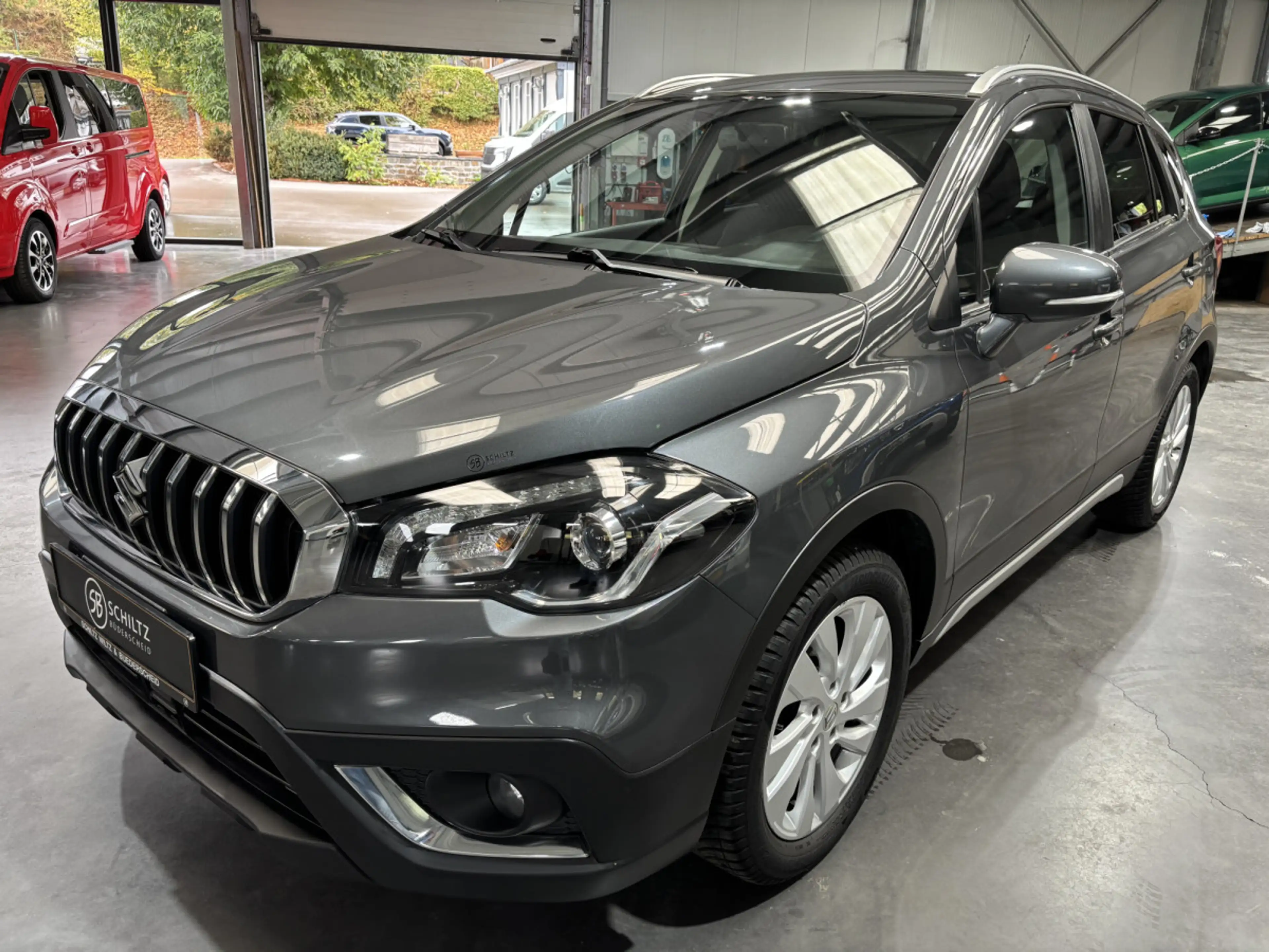 Suzuki SX4 S-Cross 1.4 GL+ AllGrip Hybrid — photo 6